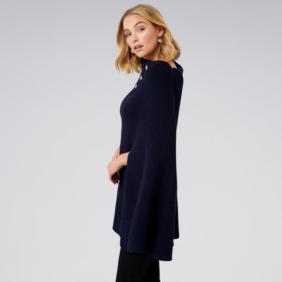 Ever New Melbourne - Bree Split Neck Button Poncho - Picture 3 of 3